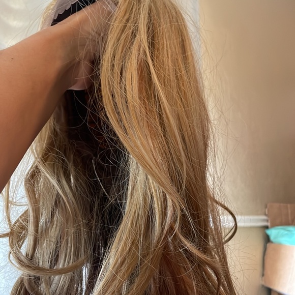 Fashion source synthetic hair wig - Picture 13 of 14